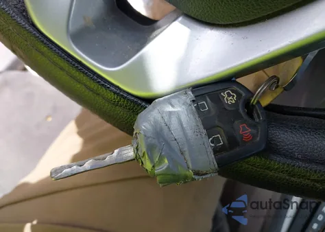 2019 Ford Fiesta Se z USA, uszkodzony, nr VIN 3FADP4BJ0KM129436